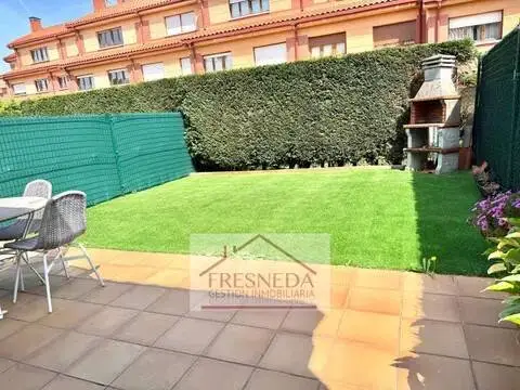 Casa adosada en Carretera de Fresneda