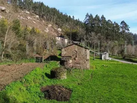 Casa rústica en calle Lg Casal, O - Pq Viloalle, 6
