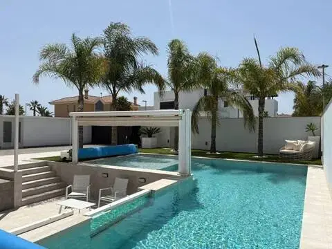 Chalet en Puerto Vera-Las Salinas