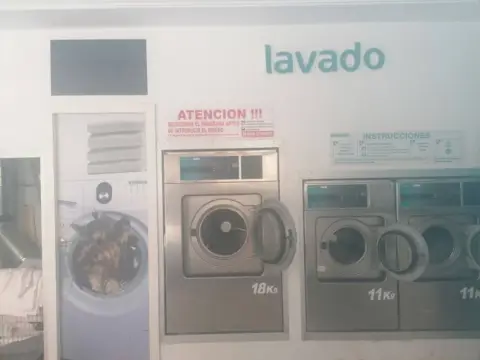 Local comercial en Centro-Corredera