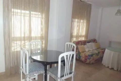 Piso en Ciudad Jardín-Zoco