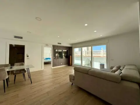 Casa adosada en Hispanidad-Vivar Téllez-Nuevas Urbanizaciones