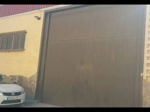 Nave industrial en Avenida de las Américas, 6