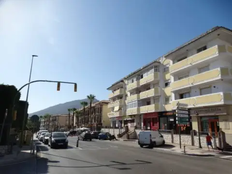 Local comercial en Platero-El Limón