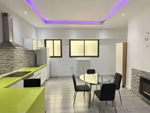 Piso en calle Secretario Padilla, 52