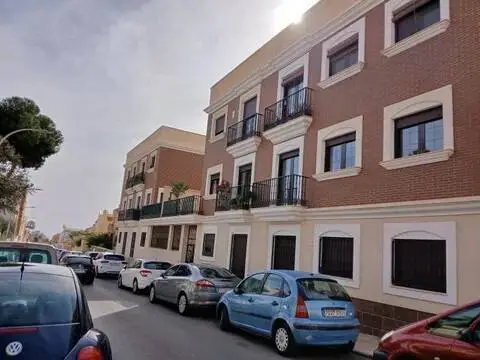 Piso en Aguadulce Sur