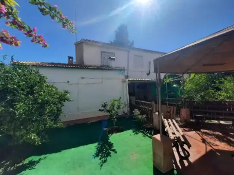 Casa adosada en Mula