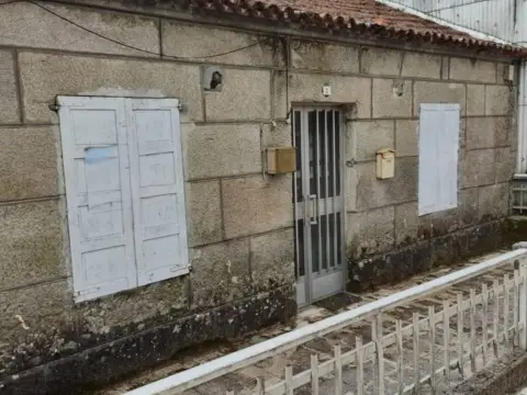 Casa en Cerdedo (Casco Urbano)