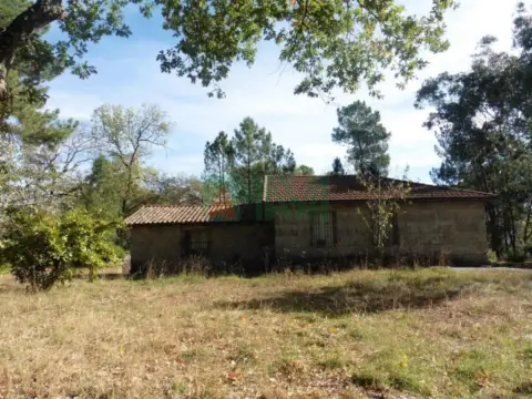 Terreno en San Lourenzo de Piñor