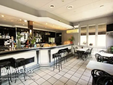 Local comercial en La Roca del Vallès