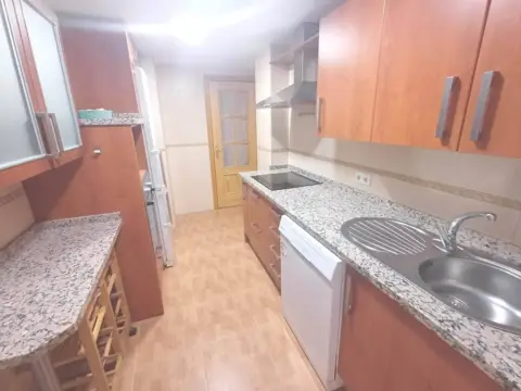 Piso en Ciudad Jardín-Zoco