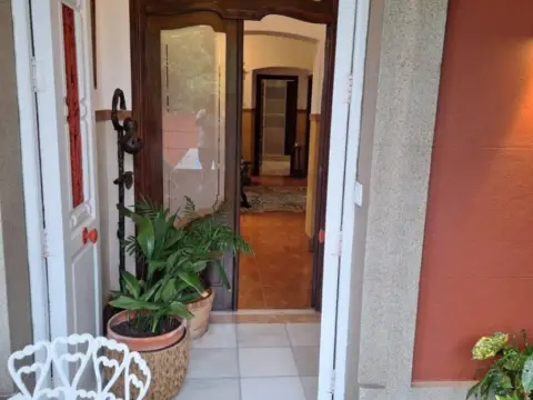 Casa en calle de Valentín Viqueira