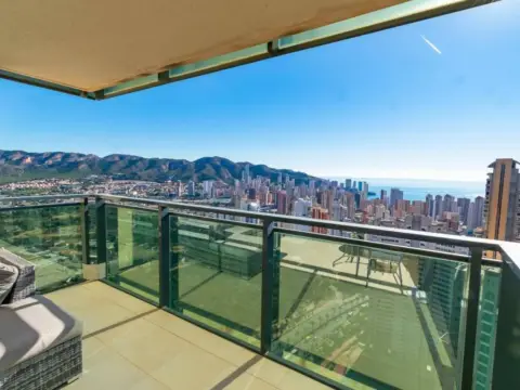 Piso en Avenida del Municipio