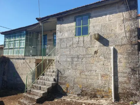 Casa rústica en A Lamela (Pereiro de Aguiar)