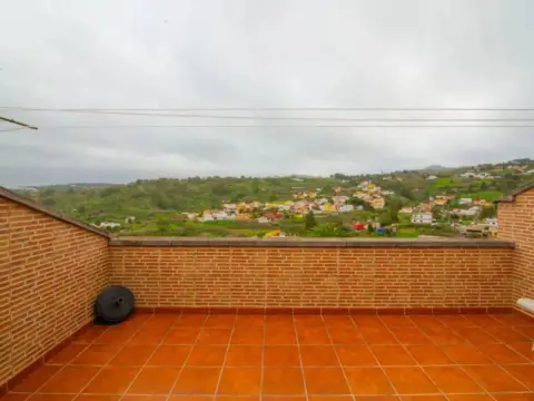 Casa en Pasaje de la Haya, 11