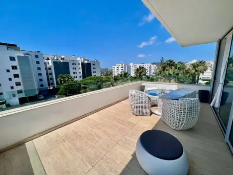 Piso en Marina Botafoch-Platja de Talamanca