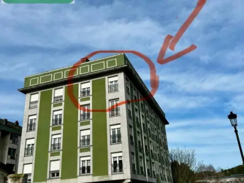 Dúplex en calle Rk. 33710, Navia (Asturias)