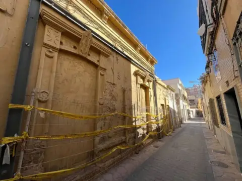 Casa en calle Silencio, 48