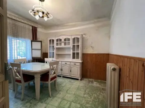 Casa rústica en Luceni