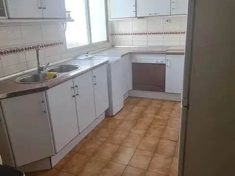 Piso en Oliveros-Altamira-Barrio Alto