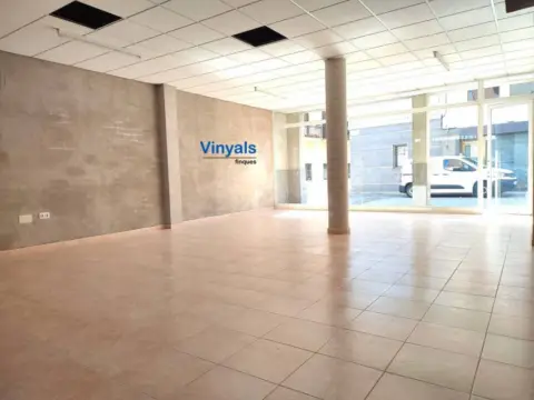 Local comercial en Nucli Urbà