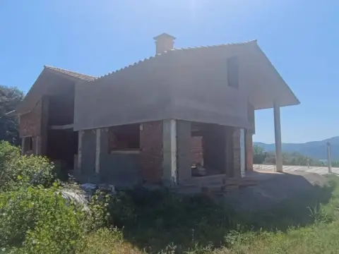Chalet en Montagut