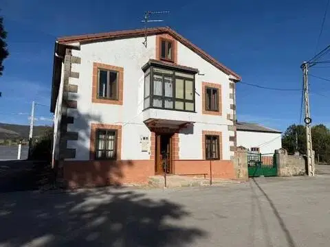 Chalet en Plaza de la Hera del Viejo