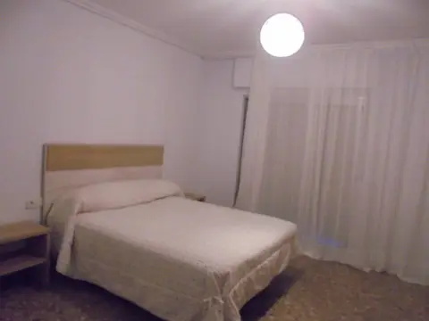 Piso en calle de la Puerta Xiquica del Salvador