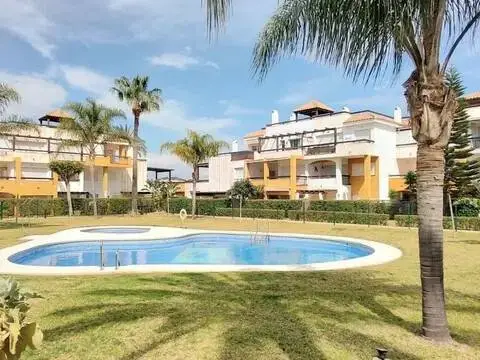 Piso en Avenida Medina Azahara