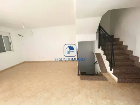 Dúplex en calle calle Acceso A La Cas de La Canadica