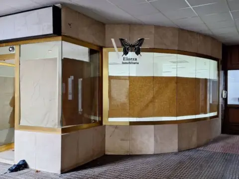 Local comercial en Pumarín-Teatinos