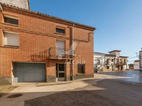 Casa en Armuña de Tajuña