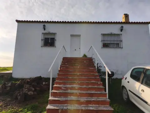 Casa rústica en calle Carretera Villablanca No Number