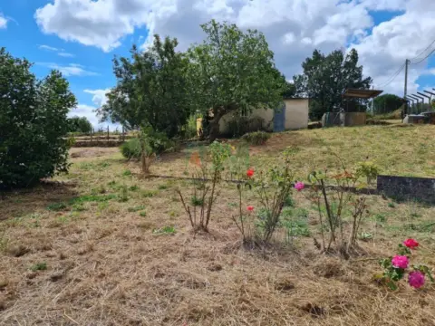 Terreno en San Cibrao Das Viñas (Capital)