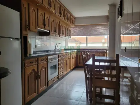 Piso en Ourense Capital