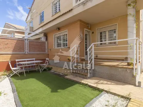 Casa en Los Santos de la Humosa