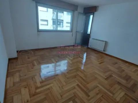 Piso en Berbés-Peritos