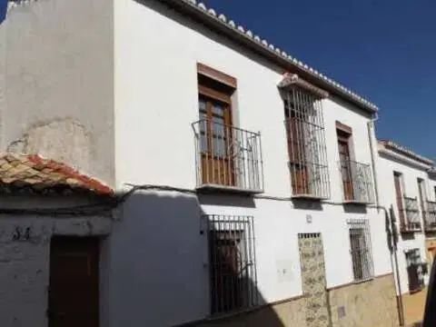 Casa adosada en calle del Depósito