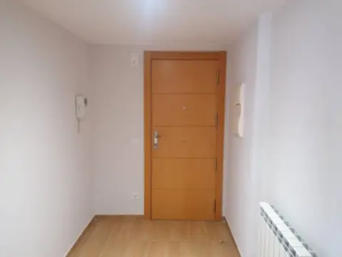 Piso en Oliver-Valdefierro