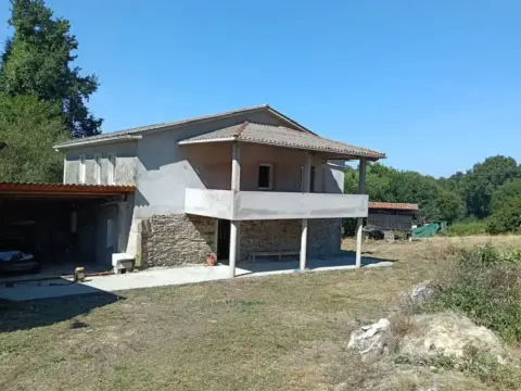 Chalet en Oza-Cesuras