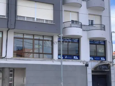 Piso en Boiro