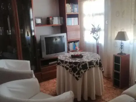 Piso en Calera y Chozas