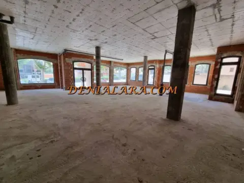 Local comercial en Pedreguer
