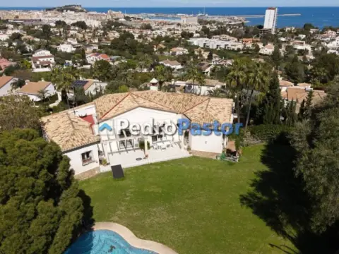 Chalet en El Montgó