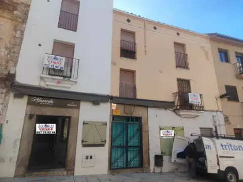 Edificio en Plaza de San Martín