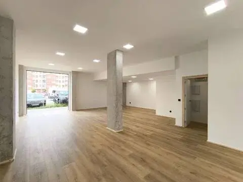 Local comercial en Ansoáin - Antsoain