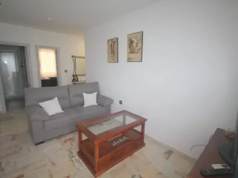 Piso en Zona calle Poniente-Avenida Cristóbal Colón