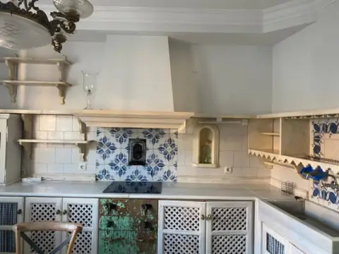 Piso en La Catedral-Casco Antiguo