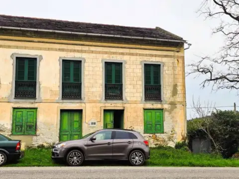 Casa adosada en calle Vilavedelle. 33778, Castropol (Asturias)
