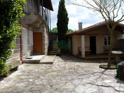 Casa en Paderne de Allariz
